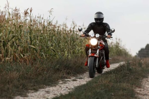 Moto : pourquoi vous calez encore au démarrage